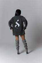 Load image into Gallery viewer, Heavyweight Washed grey longsleeve - &quot;S&quot;
