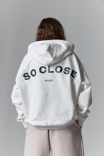 Načíst obrázek do prohlížeče Galerie, Heavyweight Off white hoodie - So close &quot;by S&quot;
